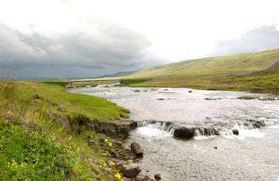 rivière de pêche aux ombles de mer en Islande